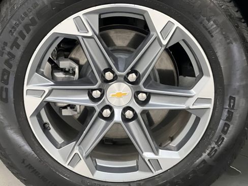 Used 2025 Chevrolet Blazer LT image 65