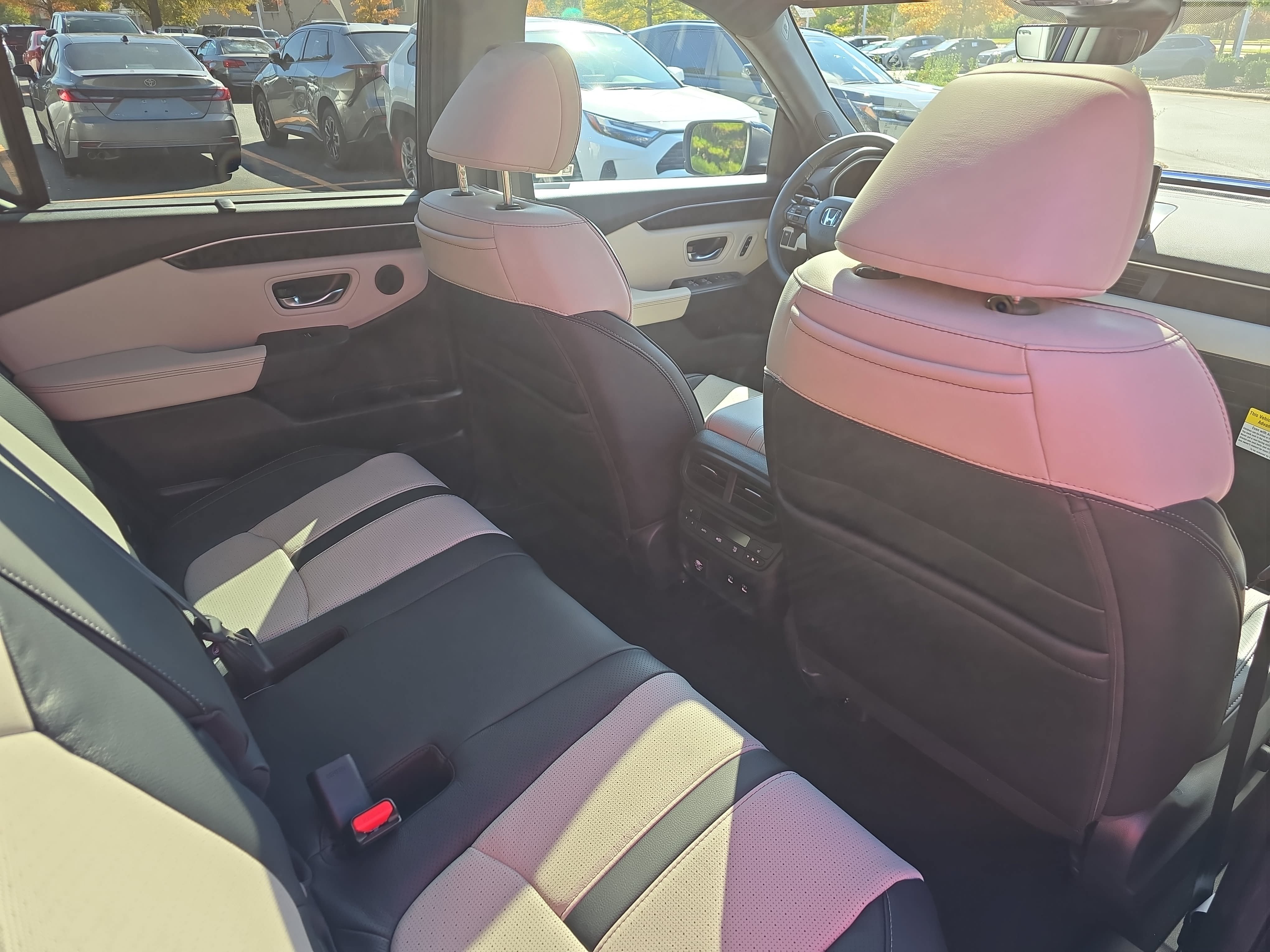 Used 2026 Honda Passport TrailSport Elite image 11