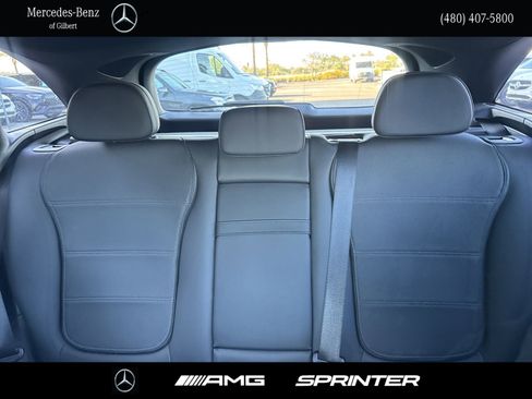 Used 2024 Mercedes-Benz GLC 300 image 16