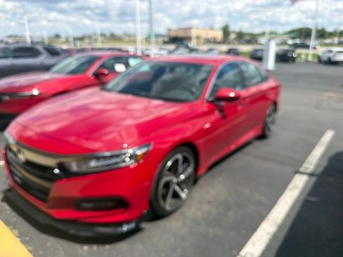 Used 2020 Honda Accord Sport image 4