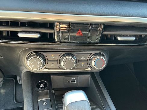 Certified 2025 Nissan Kicks S FWD image 18