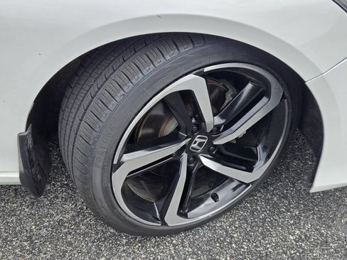 Used 2021 Honda Accord Sport image 6