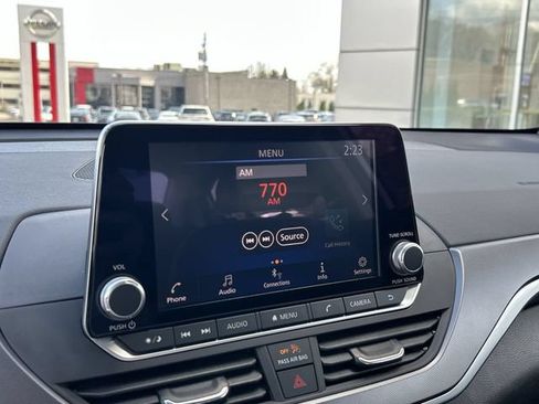 Certified 2023 Nissan Altima 2.5 SR FWD image 20