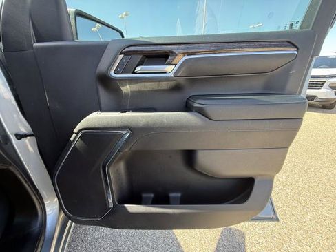 Used 2023 GMC Sierra 1500 Elevation image 33