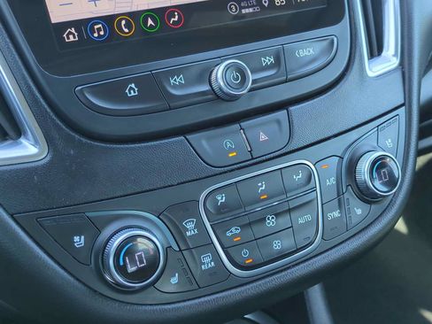 Used 2024 Chevrolet Malibu LT FWD image 18
