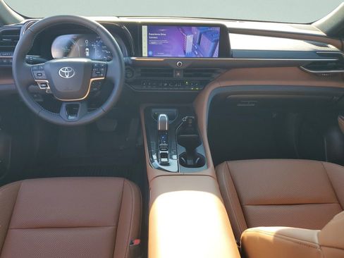 Certified 2026 Toyota Crown Signia AWD/4WD image 11