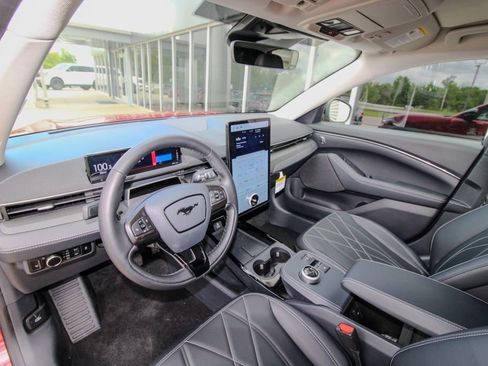 New 2024 Ford Mustang Mach-E Select w/ Comfort Package Lite image 15