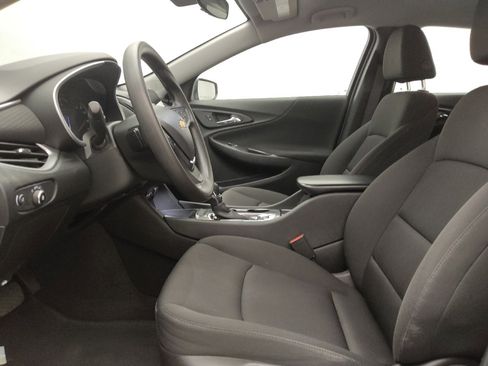 Used 2023 Chevrolet Malibu LS image 17