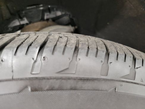 Used 2021 Chevrolet Silverado 1500 W/T w/ WT Value Package image 4