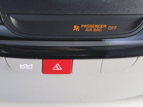 New 2026 Kia Sorento S w/ S Panoramic Sunroof Package image 49