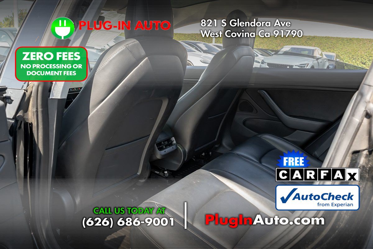 Used 2018 Tesla Model 3 Mid Range RWD image 11