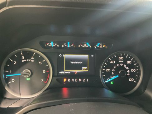 Used 2017 Ford F150 XLT w/ Equipment Group 302A Luxury AWD/4WD image 28