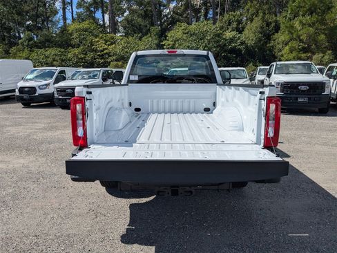 New 2026 Ford F250 XL w/ XL Chrome Package image 9