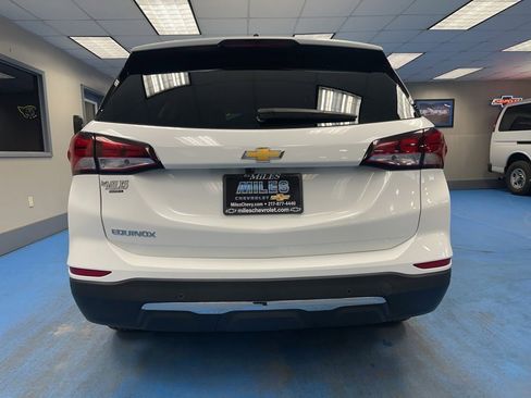 Certified 2024 Chevrolet Equinox LT image 7