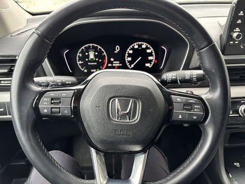 Used 2023 Honda Pilot EX-L image 13