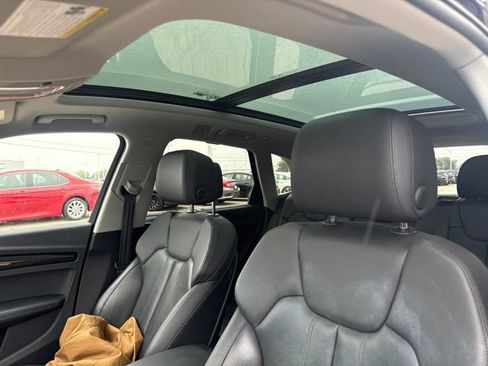 Used 2018 Audi Q5 Prestige AWD/4WD image 14