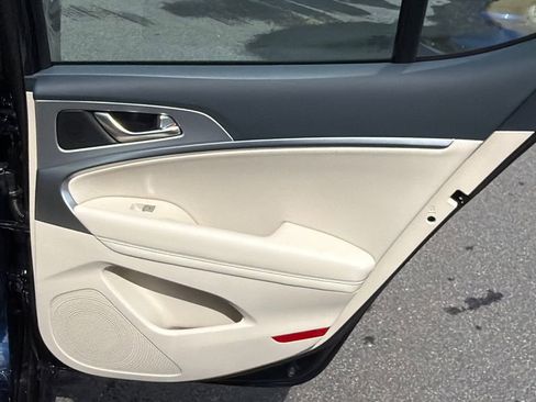 New 2026 Genesis G70 2.5T Prestige image 16