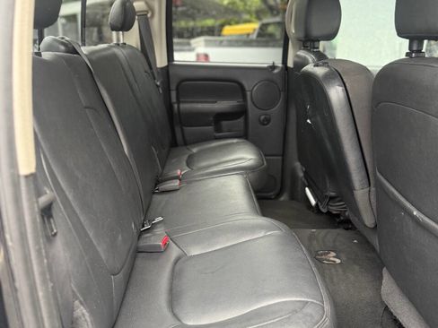 Used 2005 Dodge Ram 1500 Truck SLT image 16