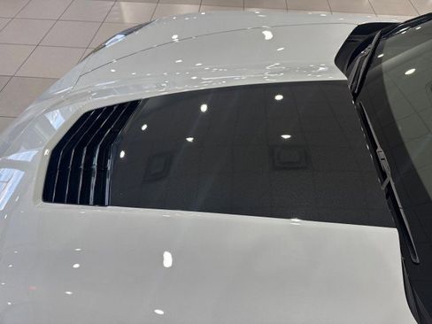 Used 2019 Chevrolet Corvette Z51 2LT image 11