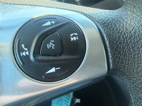 Used 2015 Ford Escape SE image 20