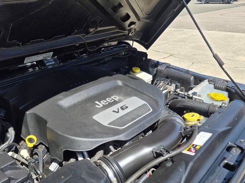 Used 2014 Jeep Wrangler Sport w/ Quick Order Package 24S image 34