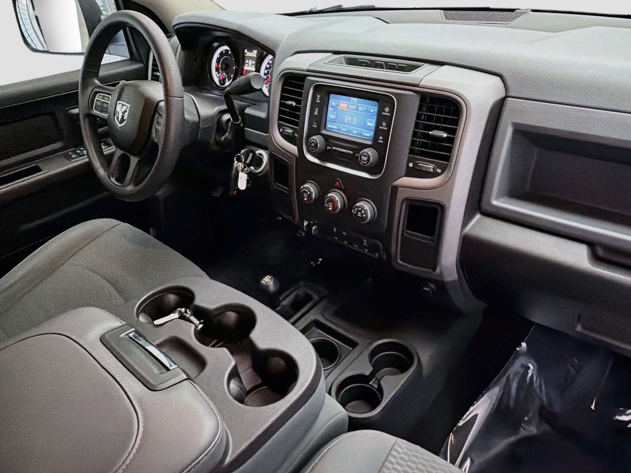 Used 2018 RAM 2500 Tradesman w/ Chrome Appearance Group AWD/4WD image 12