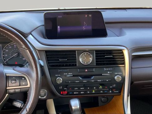 Used 2019 Lexus RX 350 AWD image 7
