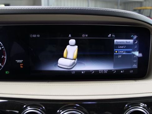 Used 2020 Mercedes-Benz S 560 Sedan w/ AMG Line Exterior image 26