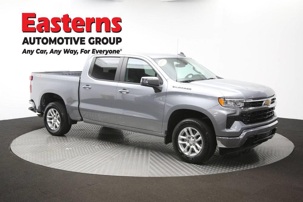 Used 2023 Chevrolet Silverado 1500 LT AWD/4WD image 51