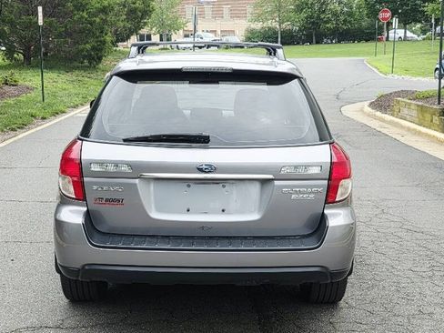 Used 2008 Subaru Outback 2.5i L.L. Bean AWD/4WD image 4