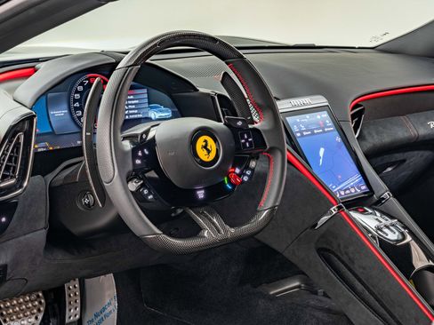 Certified 2024 Ferrari Roma image 4