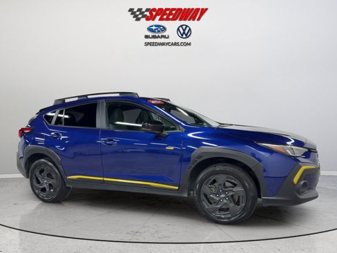 Used 2024 Subaru Crosstrek 2.5i Sport w/ Crosstrek Mirror Package AWD/4WD image 3