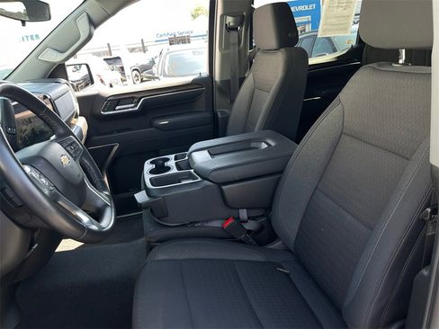 Used 2022 Chevrolet Silverado 1500 LT image 10