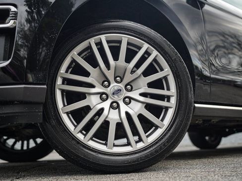 Used 2022 Ford Expedition Max Limited image 19