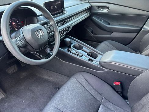 Used 2023 Honda Accord LX image 4