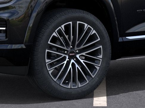 New 2026 GMC Terrain Denali w/ LPO, Black Badging Package AWD/4WD image 33