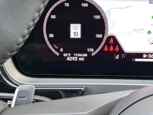 Certified 2025 Porsche Cayenne image 32