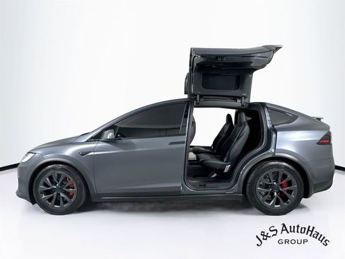 Used 2022 Tesla Model X Plaid AWD/4WD image 4