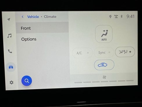 Used 2025 Toyota Camry SE image 31
