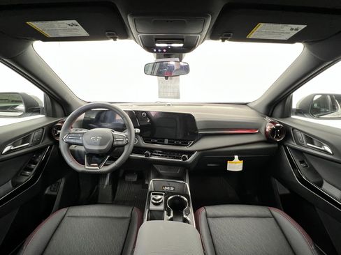 New 2026 Chevrolet Equinox RS w/ Convenience Package III image 10