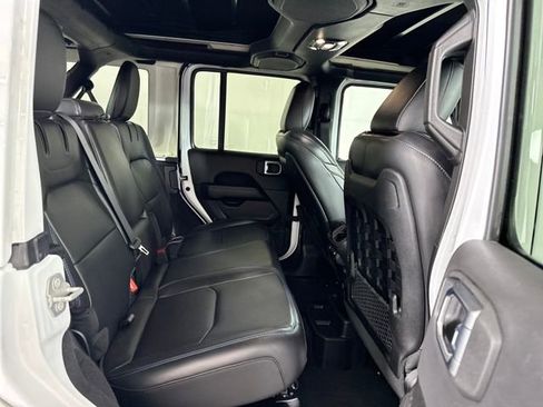 Used 2023 Jeep Wrangler Unlimited Rubicon 4xe w/ Cold Weather Group image 27