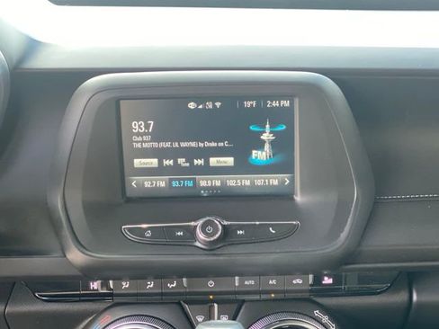 Used 2017 Chevrolet Camaro LT image 20