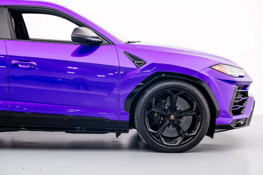 Used 2020 Lamborghini Urus AWD/4WD image 18