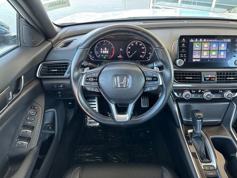 Used 2022 Honda Accord Sport image 10