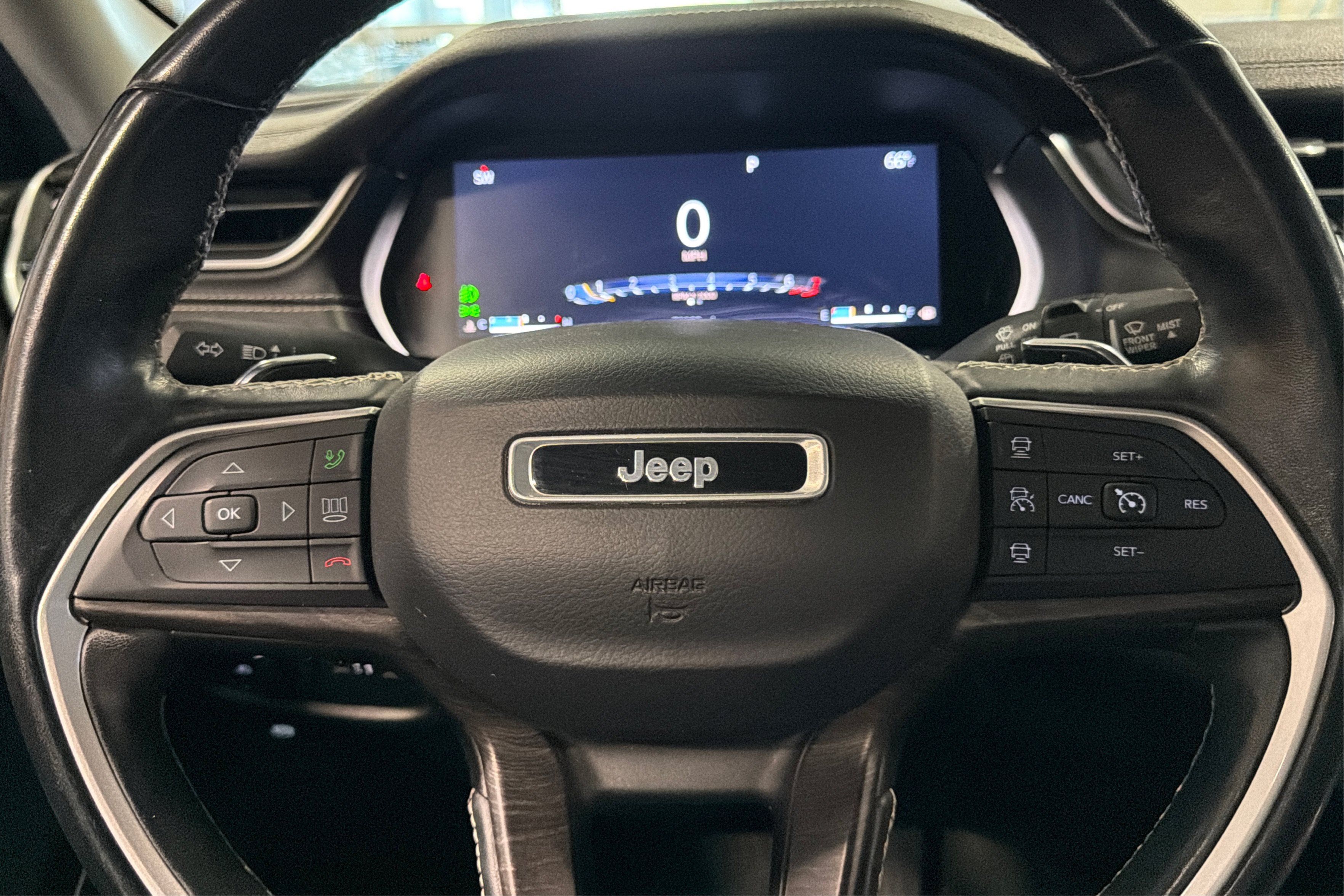 Used 2021 Jeep Grand Cherokee L Limited w/ MOPAR Finishing Package AWD/4WD image 23