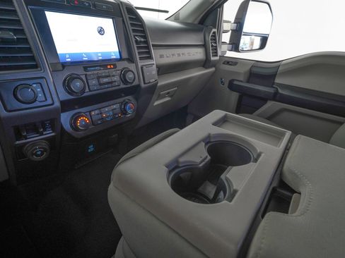 Used 2020 Ford F350 XL w/ STX Appearance Package AWD/4WD image 19