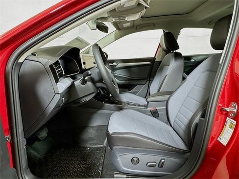 New 2026 Volkswagen Jetta SE image 11