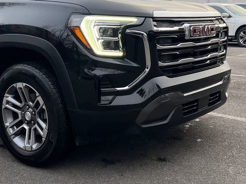 Used 2025 GMC Terrain Elevation image 7