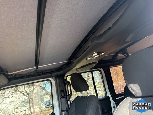 Used 2022 Jeep Wrangler Unlimited Sport image 14