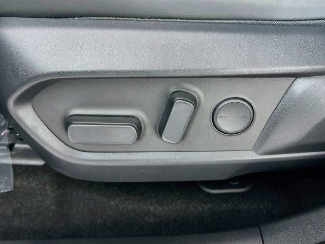 Used 2026 Lexus ES 350h w/ Convenience Package FWD image 13